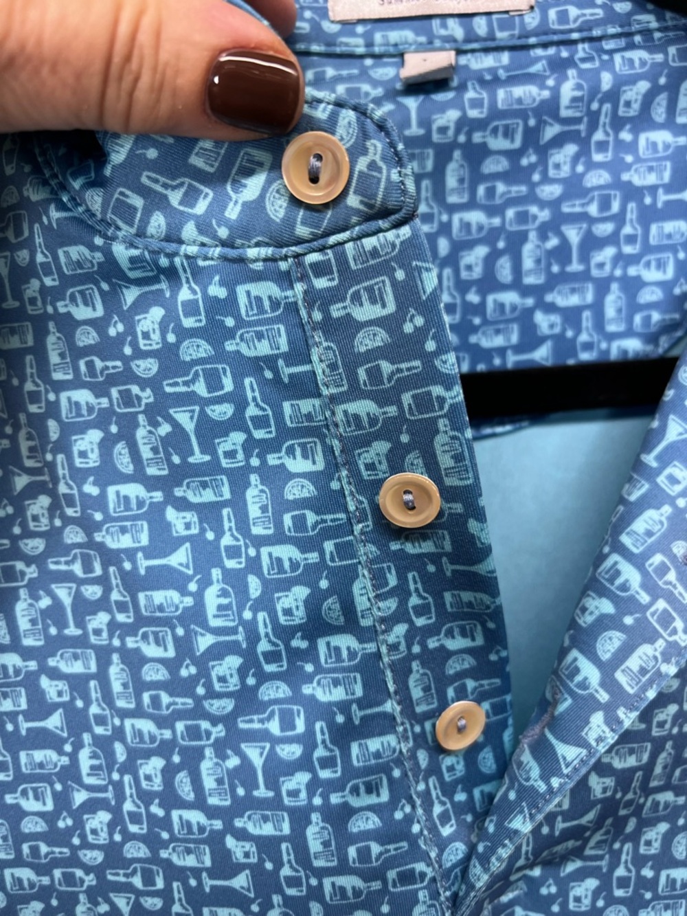 PETER MILLAR Summer Comfort Bourbon Bottle Biltmore Country Club Shirt, M - Picture 8 of 10